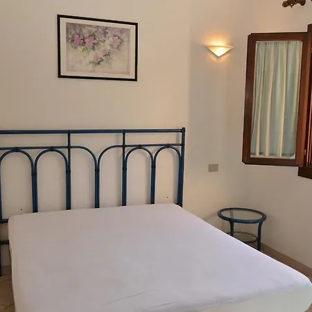 Le Villette Al Centro San Teodoro  Room photo