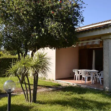 Le Villette Al Centro San Teodoro  Exterior photo